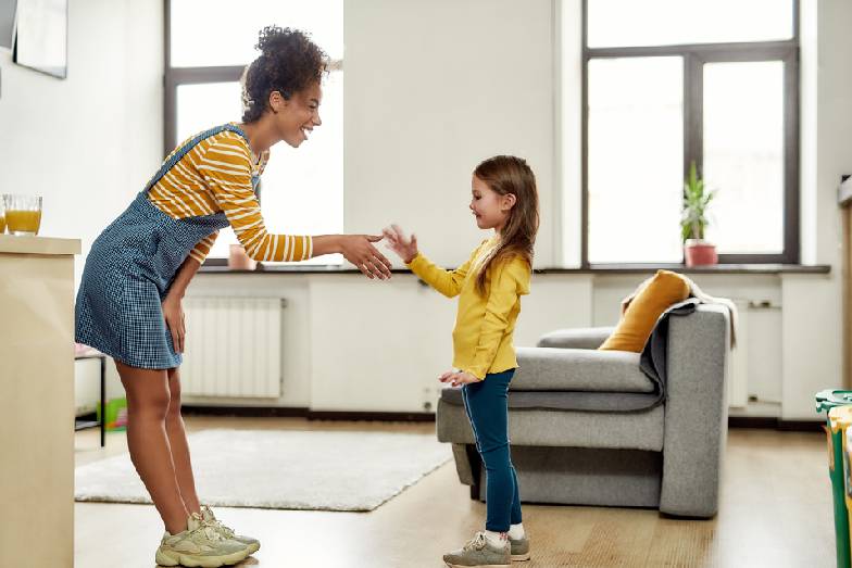 A Parent’s Guide To Choosing The Best British Nanny Services For Long-Term Support