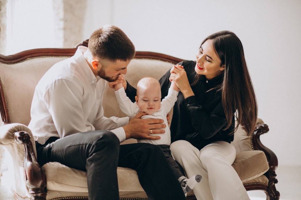 Household and education consultancy for families