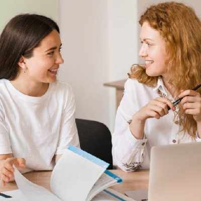 How An English-Speaking Private Tutor Strengthens Communication And Confidence