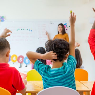 Hiring A Private International Teacher: 5 Mistakes Elite Families Should Avoid